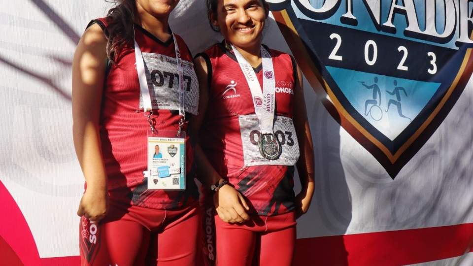 EL DEPORTE UNE MÁS A LAS HERMANAS MONTIEL   VALDIVIA QUE COMPITEN EN LOS PARANACIONALES