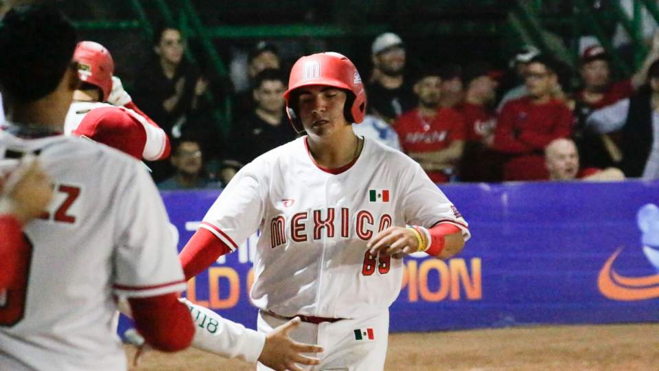 LA LEGIÓN SONORENSE ENCABEZA TRIUNFO DE   MÉXICO SOBRE CANADÁ EN MUNDIAL DE SOFTBOL