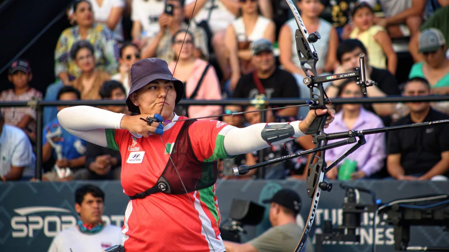 ABRE ALEJANDRA VALENCIA ACTUACIÓN   EN PANAMERICANO CON UN NUEVO RÉCORD