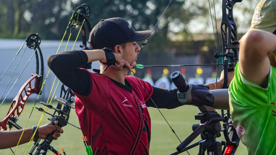 LOGRA RAMÓN FONSECA BRONCE EN INDIVIDUAL  EN LOS NACIONALES CONADE DE TIRO CON ARCO