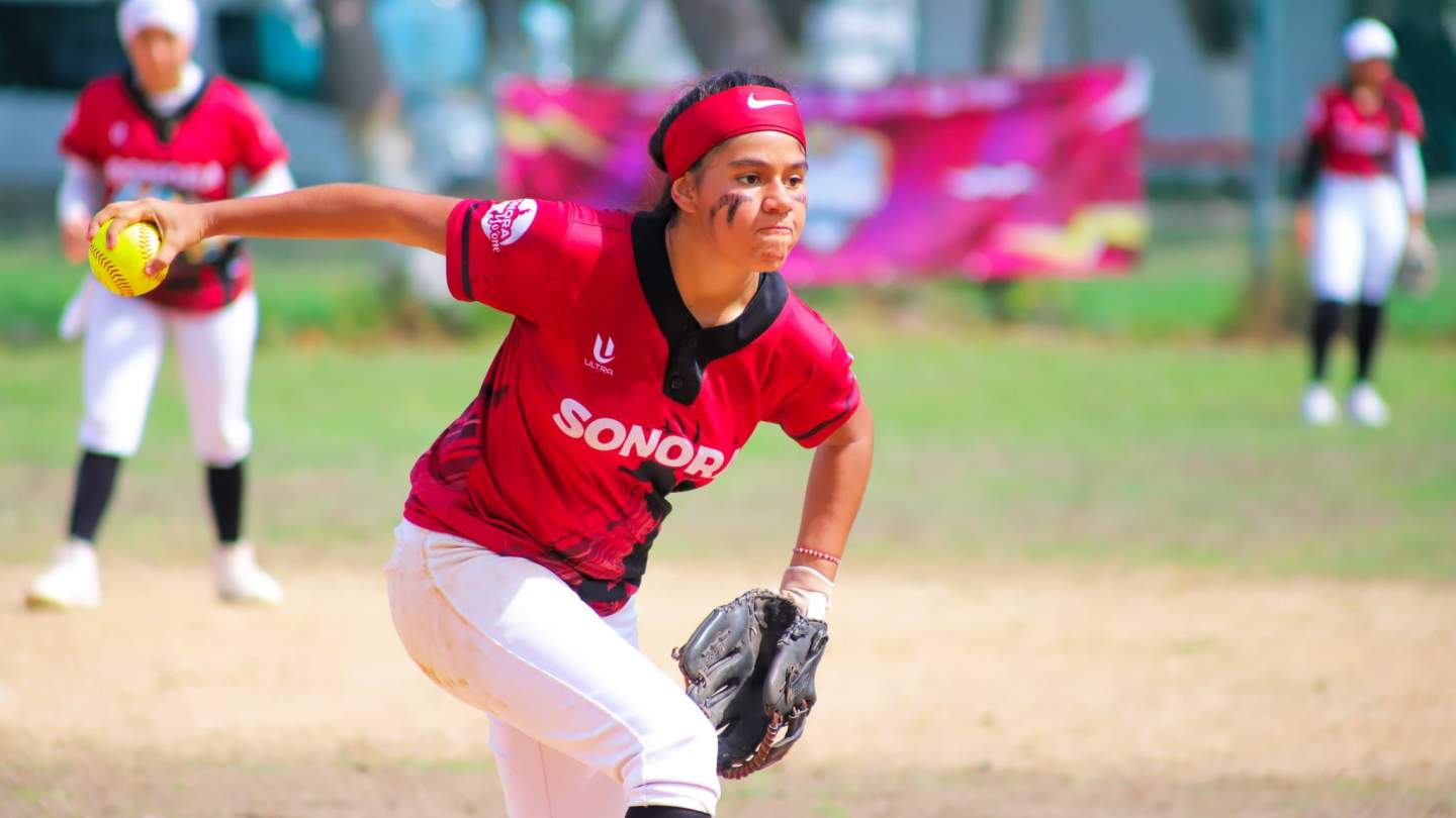 TRES EQUIPOS SONORENSES DE SOFTBOL   SIGUEN INVICTOS EN NACIONALES CONADE