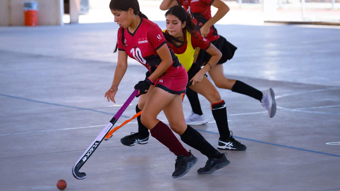 ENCUENTRO GENERACIONAL CON   24 HORAS CONTINUAS DE HOCKEY