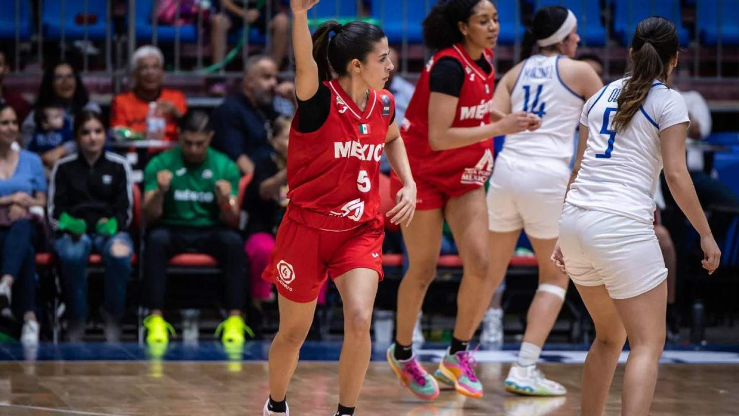 LA SONORENSE KARINA ESQUER DISPUTARÁ   CON MÉXICO SEMIFINAL DEL CENTROBASQUET